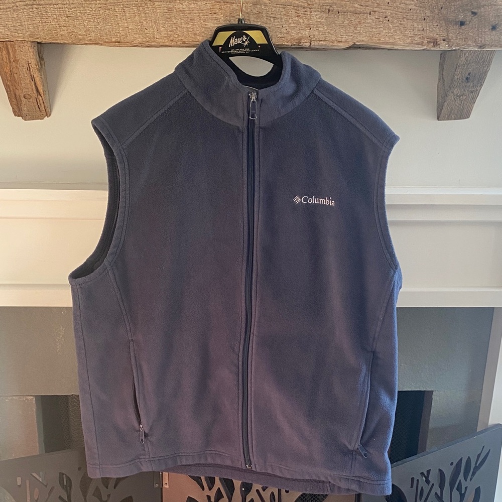 Columbia Charcoal Sleeveless Fleece Vest